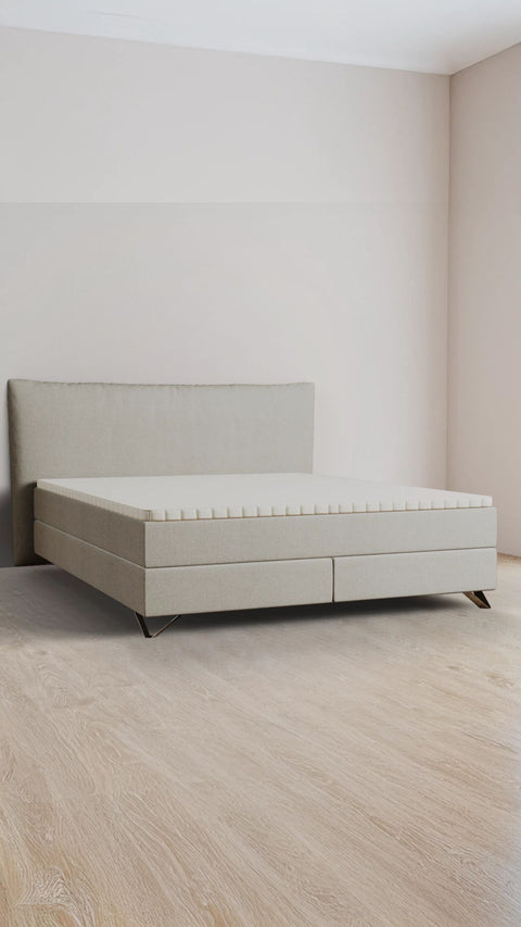 Beige tweepersoons boxspringbed 160x200 cm