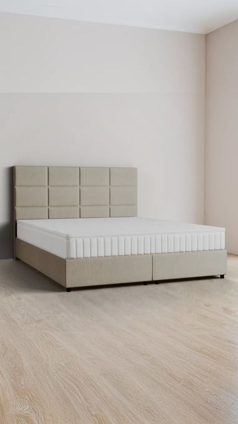 Beige tweepersoons boxspringbed 180x220 cm