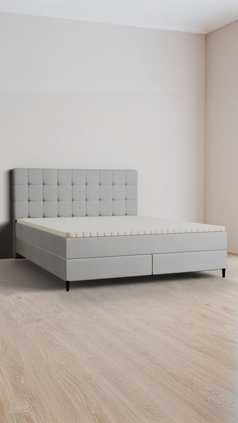 Lichtgrijs tweepersoons boxspringbed 160x200 cm