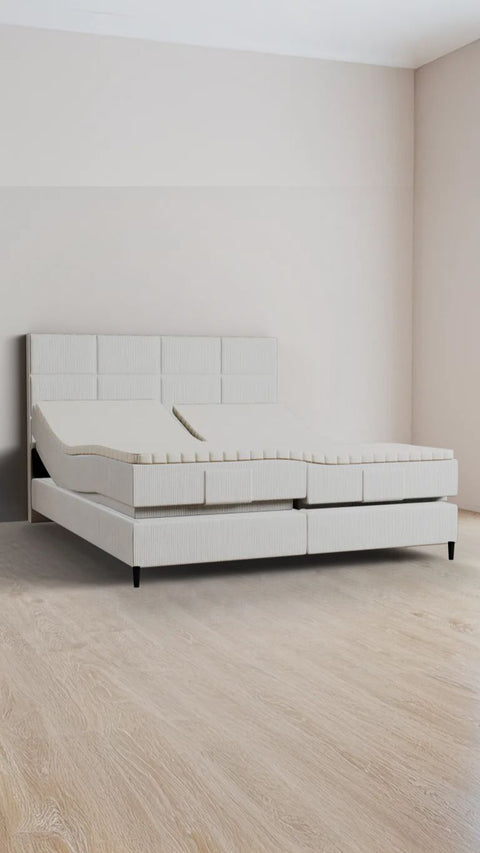 Beige tweepersoons boxspringbed 180x220 cm